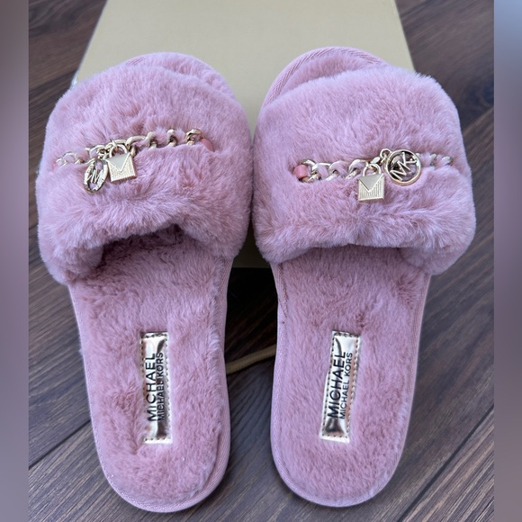 Michael Kors Alexis Slide Size 6 - Picture 2 of 3